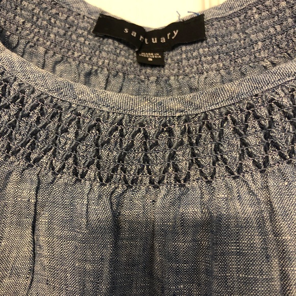Sanctuary “Girly Vintage” Chambray Top EUC - Picture 5 of 7